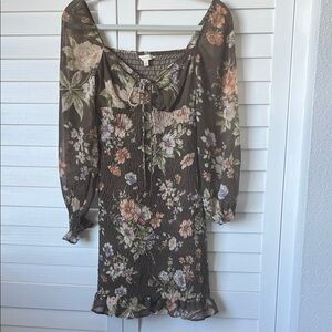 Elegant Floral Long Sleeve Dress